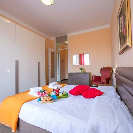 Apartment Ruscelli